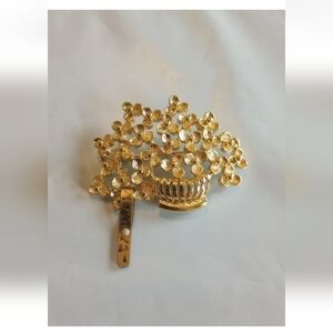 Monet Brooch Gold Tone Potted Flower